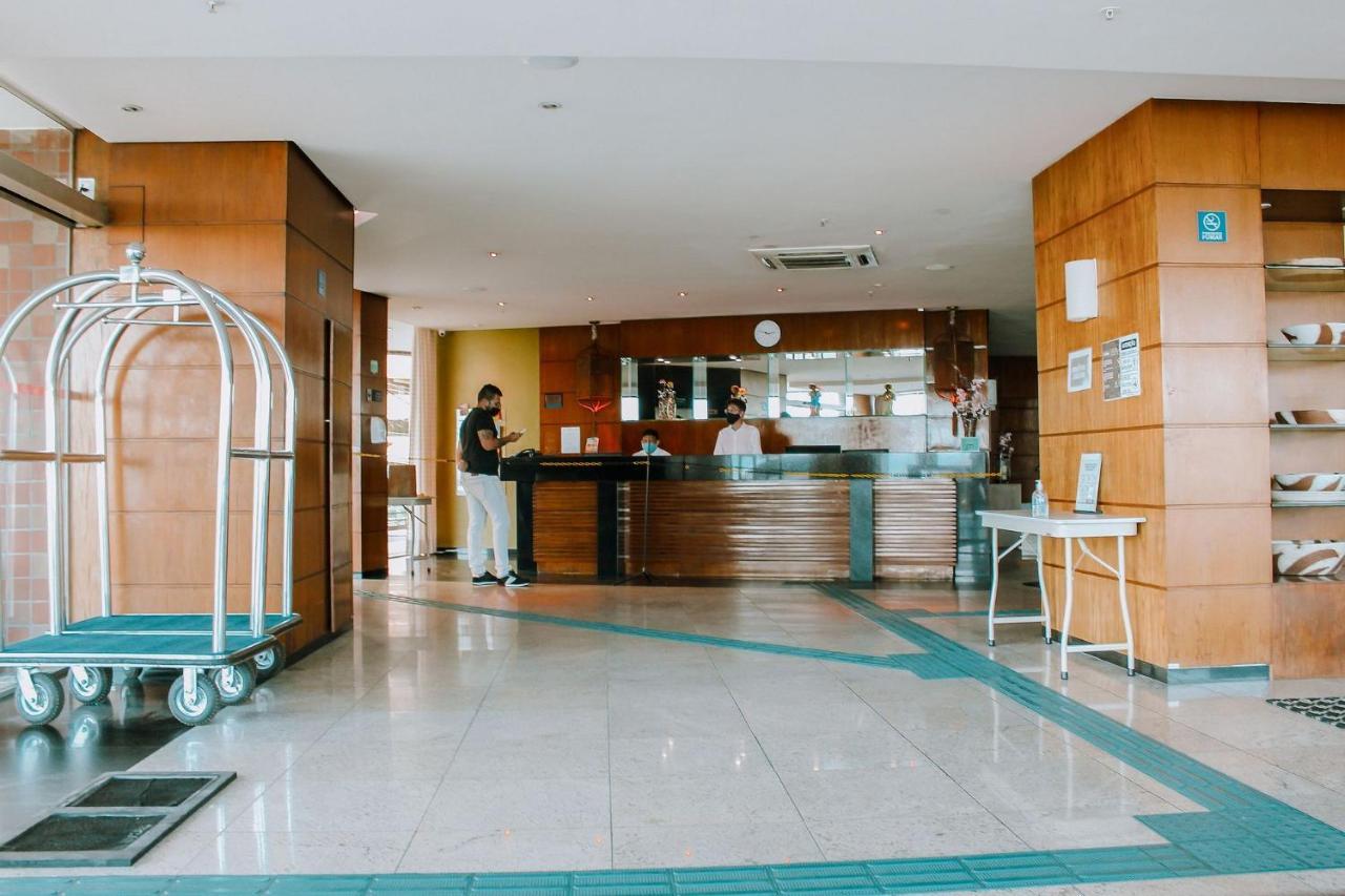 Qavi - Interatlantico Flats Hotel Natal Buitenkant foto